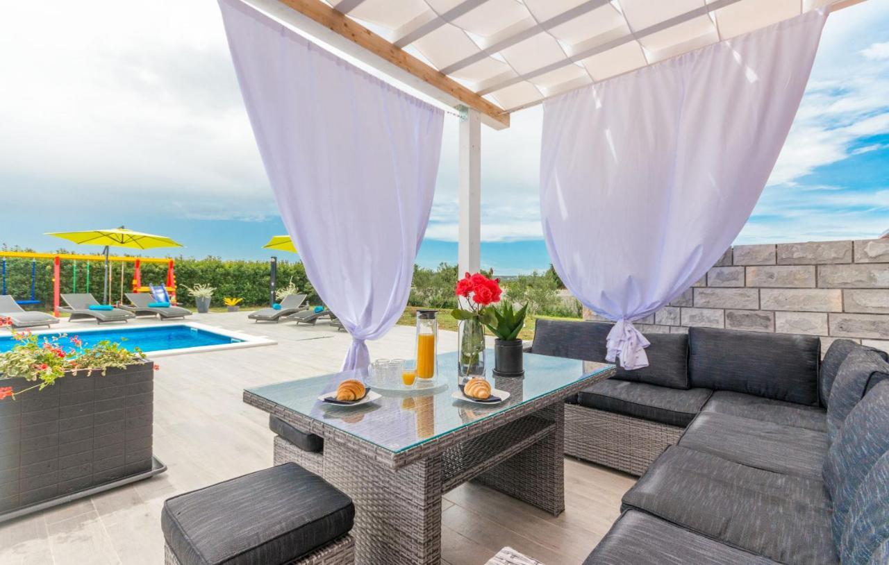 Villa Maris Zadarvillas Tinj Eksteriør bilde