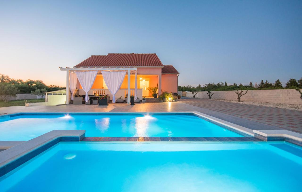 Villa Maris Zadarvillas Tinj Eksteriør bilde
